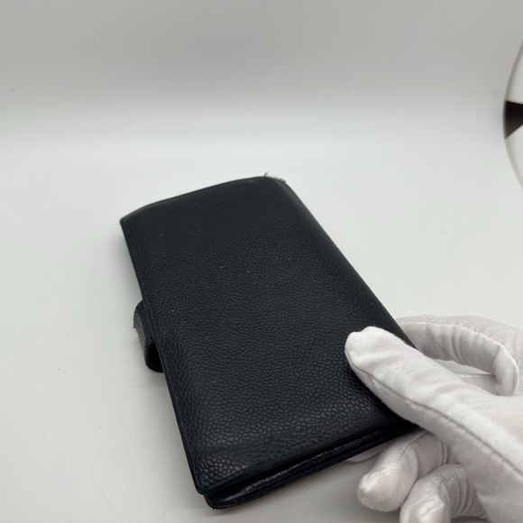 Chanel Large Pebbled leather wallet - Picture 2 of 14